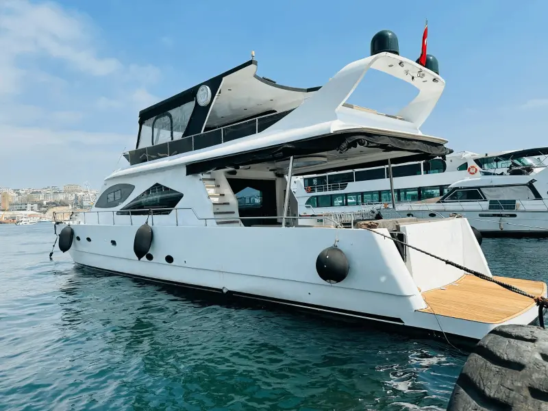 #1167 - Özel Yapım 21m للإيجار يخت بمحرك