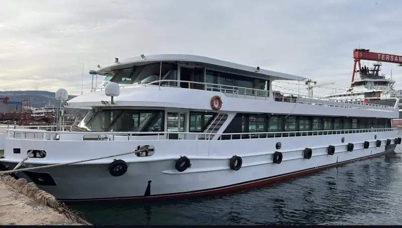 #1222 - Özel Yapım 38m Kiralık Gezinti Teknesi